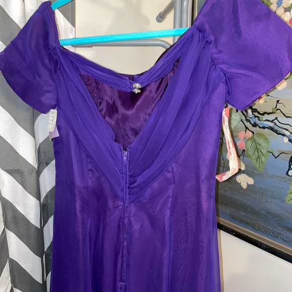 COPY - COPY - NWTBeautiful Purple Bridesmaids Dress Even… - Picture 4 of 8